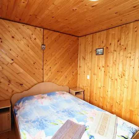 Apartamento еко-садиба 